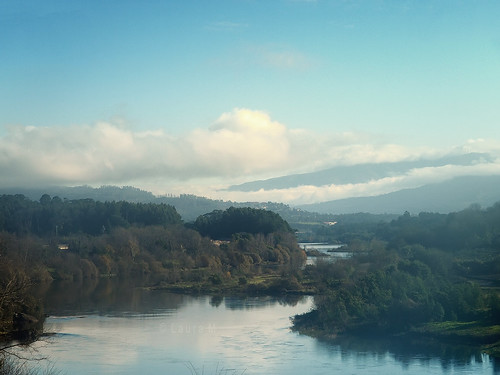 españa water rio clouds river landscape spain agua paisaje galicia nubes miño pontevedra e510 salvaterrademiño zd1454mm olympuse510