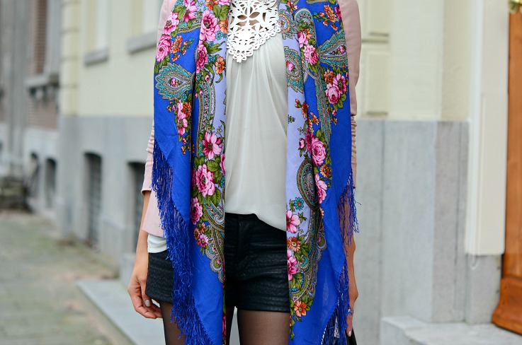 Amsterdam Fashion Week 2014,Aziz Bekkaoui fashion week 2014, floral scarf,Over the knee boots,Zara pink blazer,Luxyra