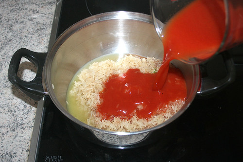 19 - Tomatensaft addieren / Add tomato juice