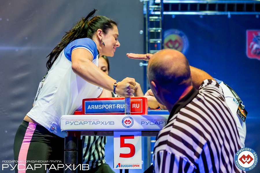 Irina Gladkaya vs. Egle Vaitkute │ A1 RUSSIAN OPEN 2013, Photo Source: armsport-rus.ru