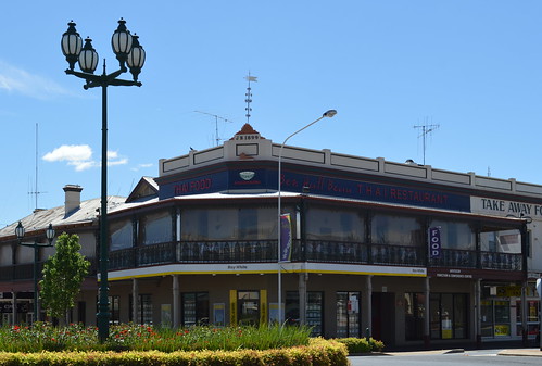 beer hotel pub closed forbes nsw newsouthwales australiahotel