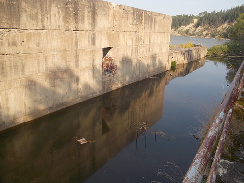 water river dam saskatchewan princealbert northsaskatchewanriver 2013 lacollefalls lacollefallshydroelectricdam