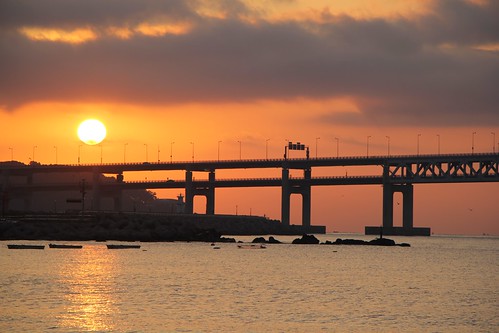 bridge beach sunrise korea busan southkorea gwangalli