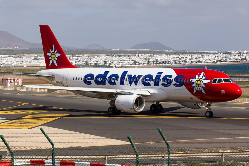 Edelweiss - A320 - HB-IJV (3)