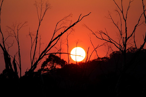 sunset fire australia wolgan