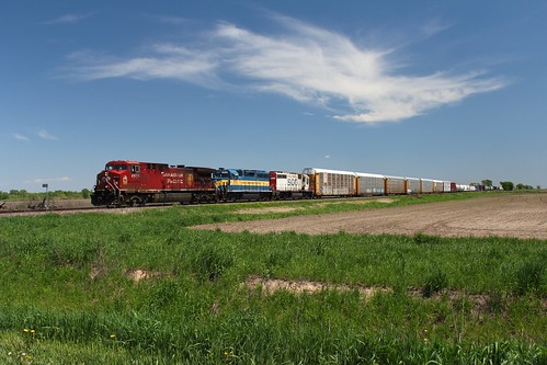 illinois trains canadianpacific soo kirkland 273 dakotaminnesotaandeastern