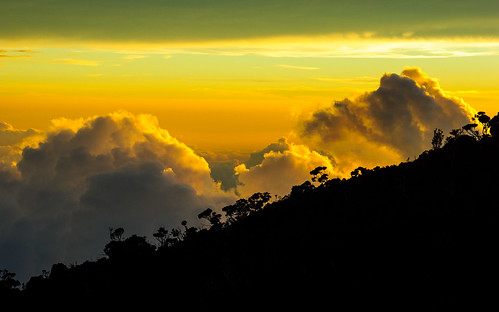 travel sunset sky color tourism clouds asia southeastasia vibrant vivid malaysia borneo sabah kinabalu ranau