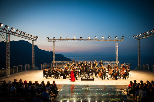 sun beautiful beauty sunrise coast amazing alba performance beethoven concerto orchestra rise mozart ravello amalfi dongiovanni traviata