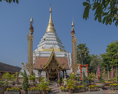 Wat Chiang Yeun Phra Chedi and Buddha Shrine (DTHCM0662) วัดเชียงยืน พระเจดีย์ และ ที่บูชาพระพุทธ