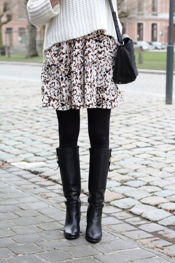 knee boots, printed skirt from mango