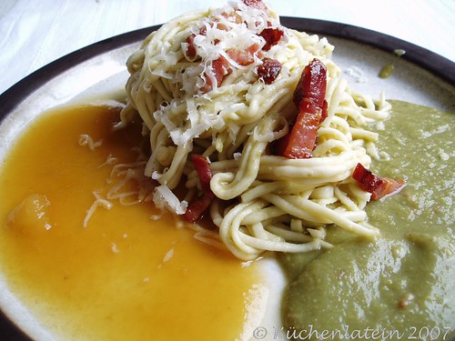 Spaghetti with Fava Sauce and Pear Puree