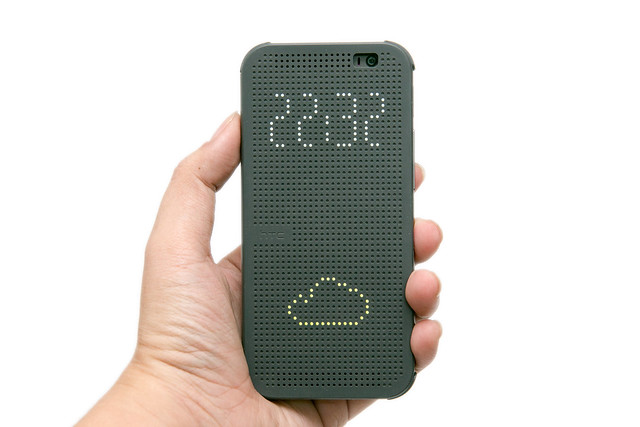 HTC One (M8) 也有康寧玻璃保護貼～ HTC Dot View 測試沒問題！ @3C 達人廖阿輝