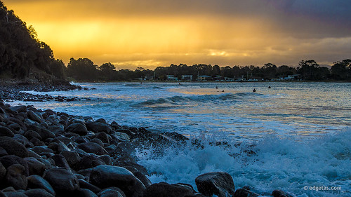 sunset water surf surfer wave australia tasmania hobart 61 sevenmilebeach nikond3200 pointbreak edgetas abcedge