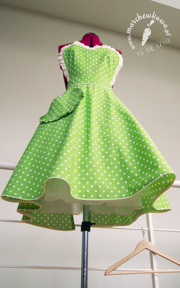Green 50s style apron, szycie, grochy, bawełna, house of cotton, retro fartuszek, szyciowy blog roku 2012