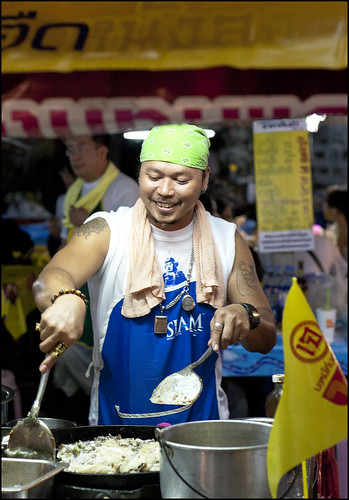 Cooking vegetarian food in Phuket Town