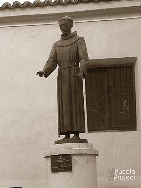 Estatua de San Pedro Regalado en Valladolid