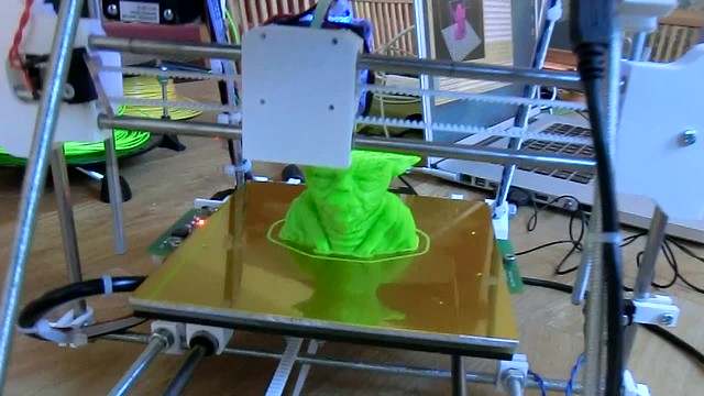 Yoda 3D printed on a RepRapPro Huxley