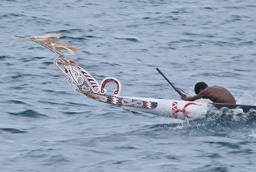 traditional canoe papuanewguinea alotau canoeandkundufestival