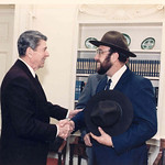 President Ronald Reagan meets Shotgun Tom Kelly