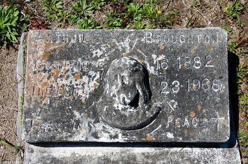 cemetery unitedstates alabama grandbay larrybell mobilecounty larebel larebell tatememorialcemetery