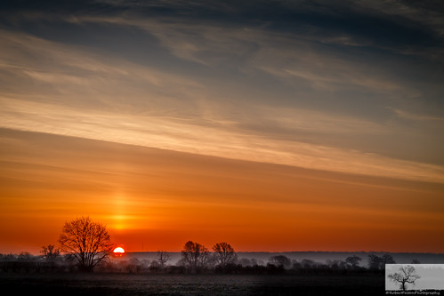 light sky cloud sun silhouette sunrise skyscape landscape bedford dawn scenic bedfordshire felton lumen cardington robertfelton