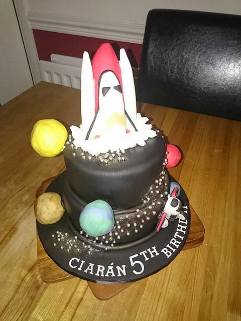Space Themed Cake by Gwen Buglione