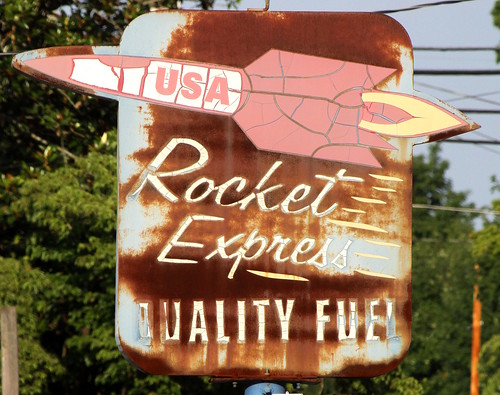 Rocket Express Quality Fuel sign - Celina, TN