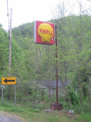 abandoned sign shell gasstation wv westvirginia wyomingcounty 2013