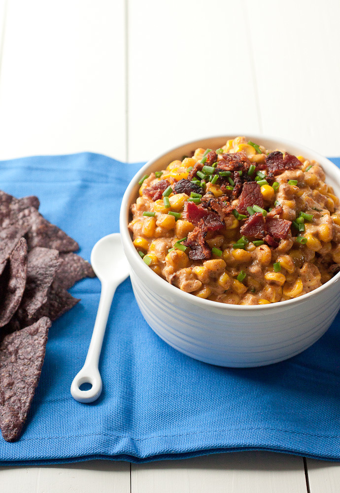 Slow Cooker Cheesy Corn, Bacon, and Jalapeno Dip