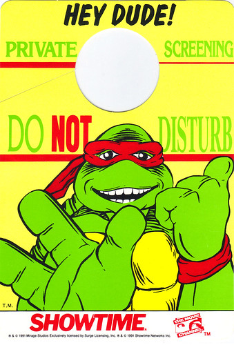 SHOWTIME; THE MOVIE CHANNEL :: TMNT " -PRIVATE SCREENING.." door hanger (( 1991 ))