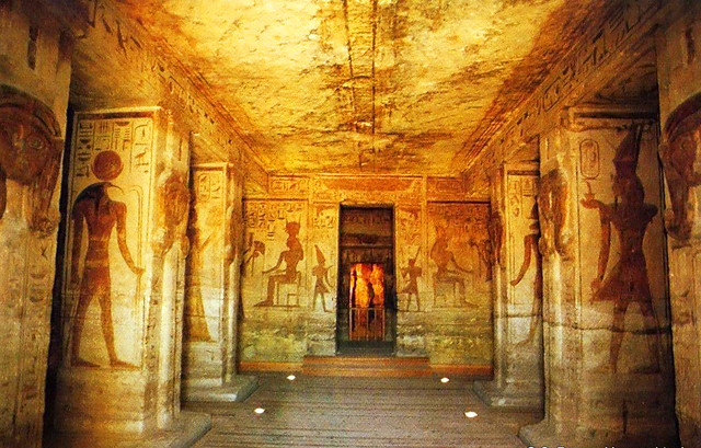 4_29_abou-simbel-n3