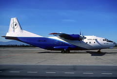 Volare AN-12BP UR-LMI GRO 13/12/2003
