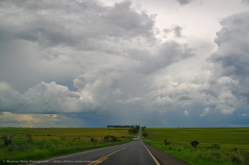 road sky clouds horizon paisagem céu estrada nuvens tempo horizonte uberaba br262 darktable