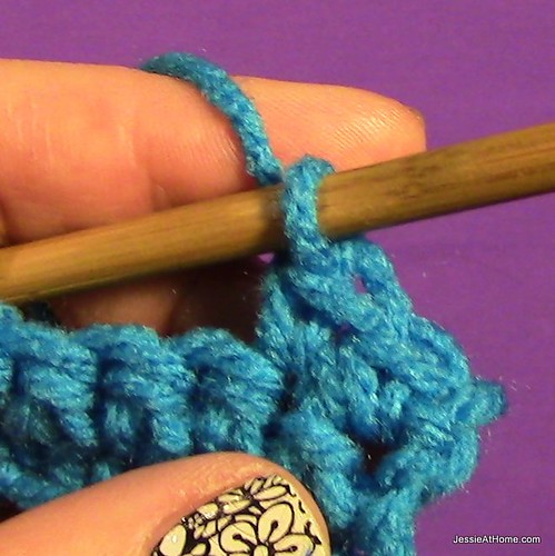 Single-Crochet-pull-through-both-loops