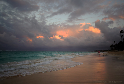 ocean sunset sky beach wet water colors clouds sand waves dominicanrepublic shoreline wideangle palmtrees atlanticocean puntacana bavaro sigma1020mm thegalaxy