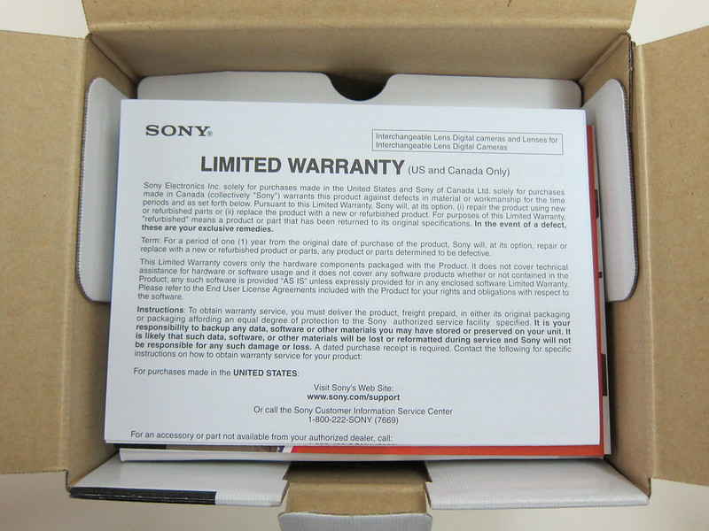 Sony NEX-3N - Box Open