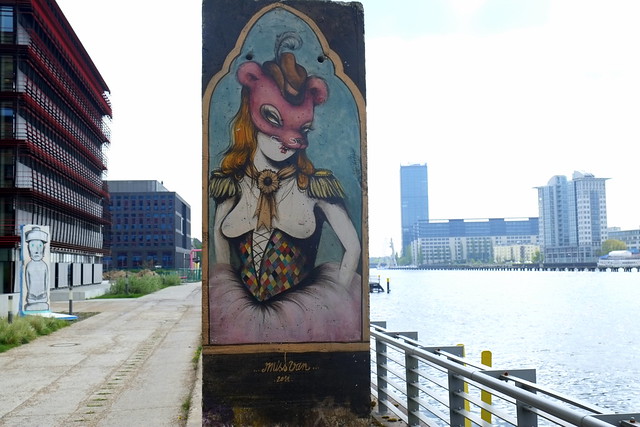 streetart | miss van | berlin . stralauer allee