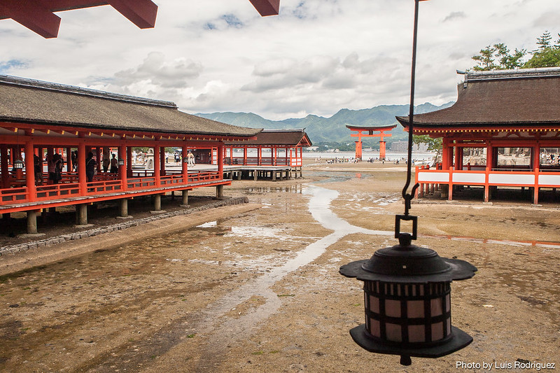 Visita al santuario Itsukushima con marea baja