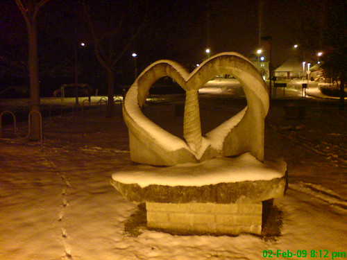 winter sculpture snow