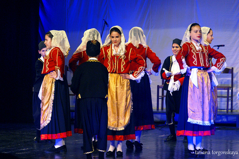 Традиционный бокельский танец от KUD "Igalo"