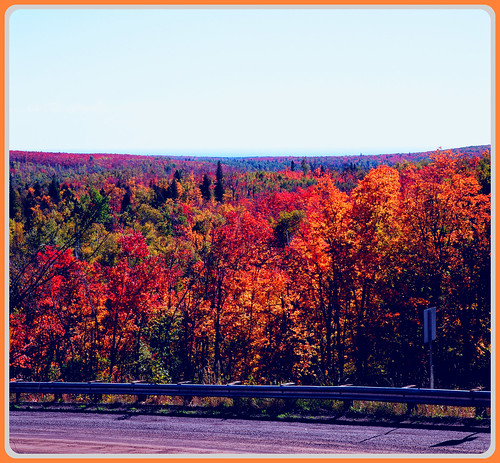 autumncolors superiornationalforest arealgem ilovemypics doubledragonawards minnesotasceniclandscapes