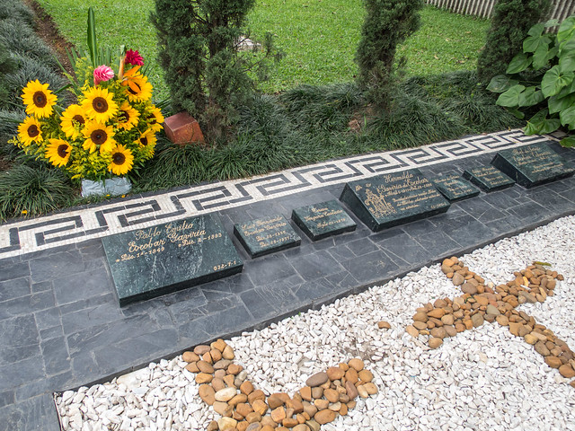 Pablo Escobar's family grave