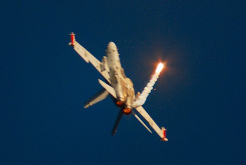 suomi finland airplane fly flying fighter aircraft military jet flare hornet boeing finnish flares utter fa18 airfare