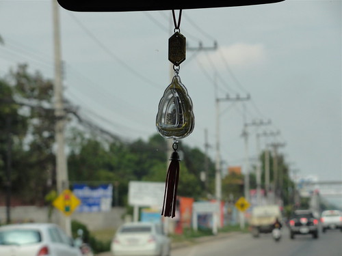 road thailand traffic chiang rai chiangrai buddhahangingcharm