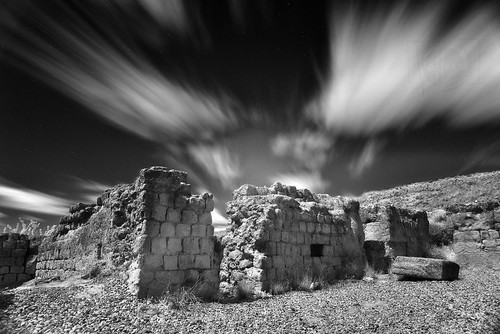 ir ruinas nubes termas tripode largaexposición infrarrojo romanas celtiberos yacimiento