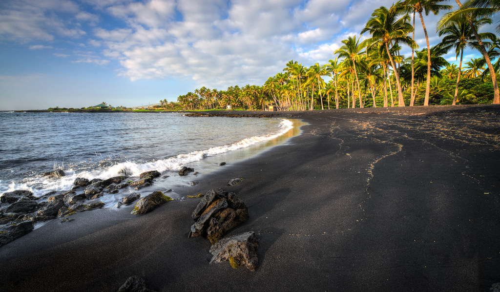 Black Sand Beach, Hawaii