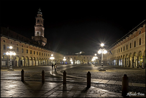 nikon luci soe notte città vigevano lomellina d5100