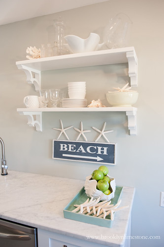 This coastal kitchen makeover made this kitchen much brighter, beachy (without being too over the top thematic) and functional. 