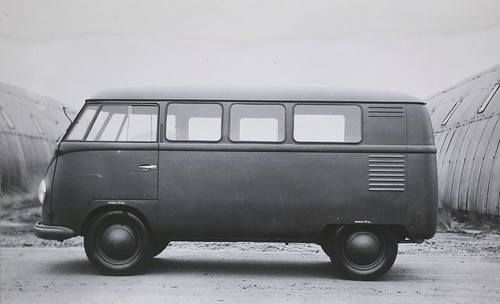 KR-40-27 Volkswagen Transporter bestelwagen 1952
