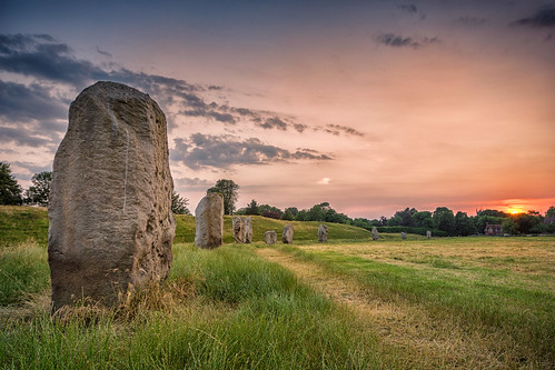 sunset england stone circle wiltshire nationaltrust avebury neolithic stonecircle